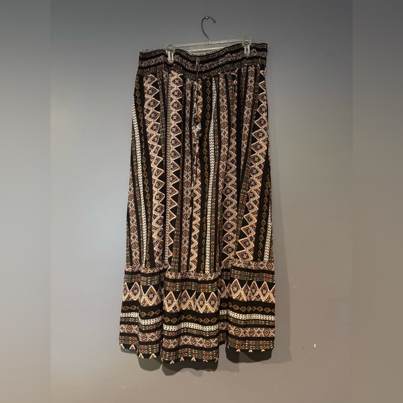 SHEIN Black and White A-line Maxi Skirt Pleated Casual - Picture 6 of 8